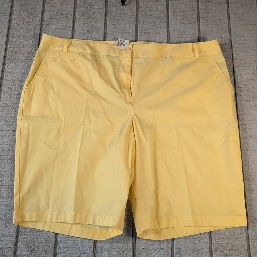 Talbots Women's Shorts 20 W Fabric Belt Cuffed Pockets Cotton Stretch Yellow New